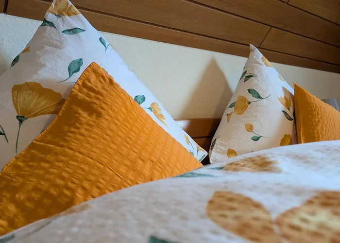 Gaestehaus Weingut Heribert Boch Alojamento de Acomodação e Pequeno-almoço